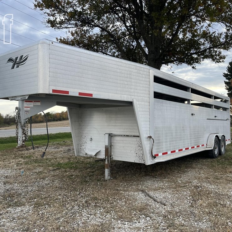 2016 HILLSBORO 24 ft x 84 in