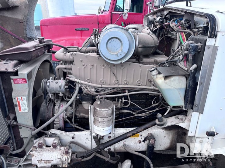 kenworth-t600a-image-47