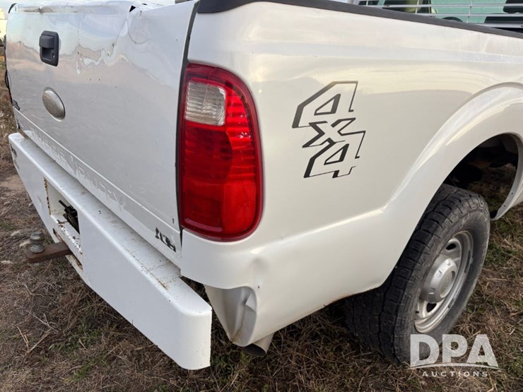 ford-f250-xl-image-33