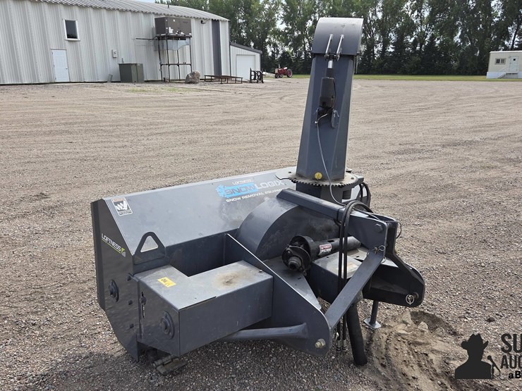 loftness-721she2-3-pt-snow-blower-image-7