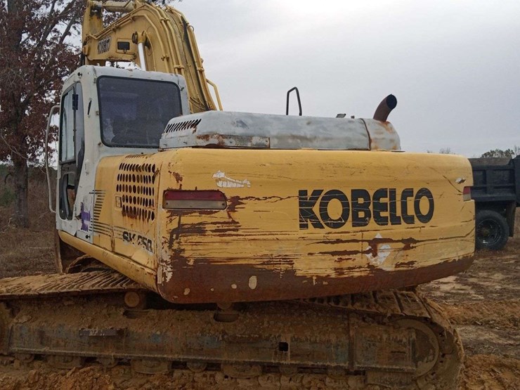 kobelco-sk250-lc-image-3