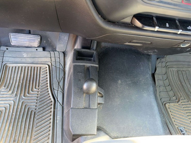 2014-gmc-sierra-1500-image-35