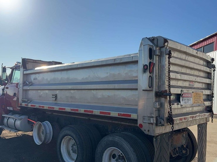 1995-ford-ltl9000-image-4