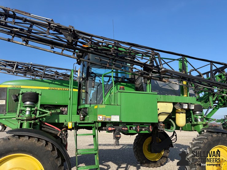 john-deere-4700-image-13