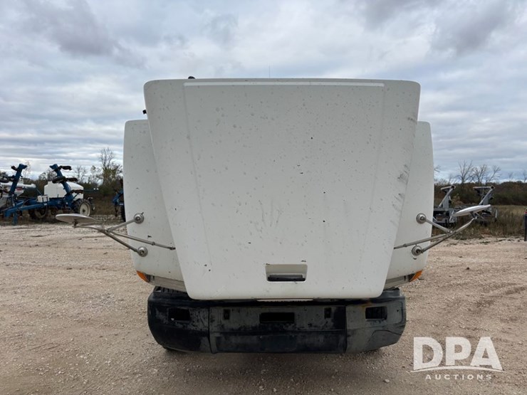 freightliner-fld112-image-28