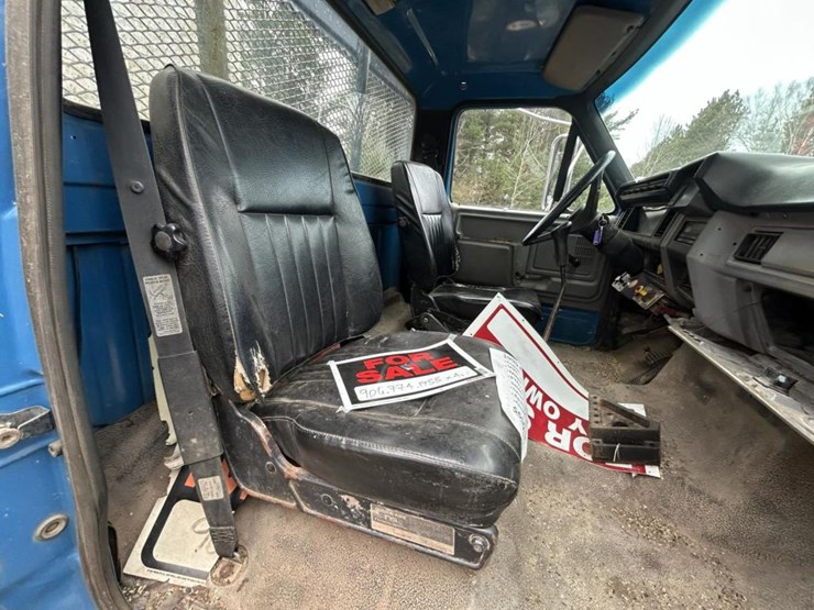 #1429-•-1995-ford-f-series-flatbed-truck-image-48