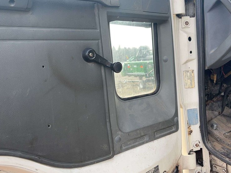 1989-ford-cf8000-image-33