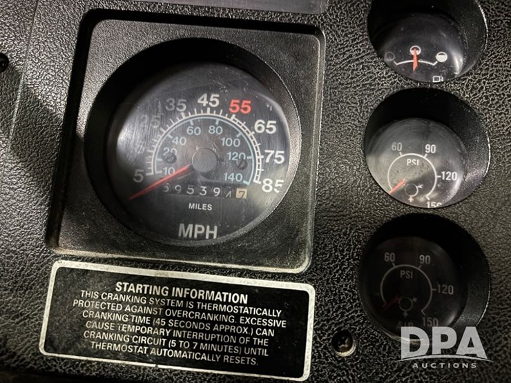 1989-international-2375-plow-truck-(dr12639-unit-215)-image-43