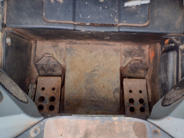 bobcat-t595-image-13