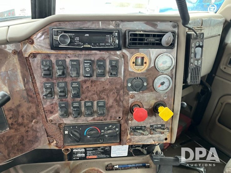 international-9200i-image-43