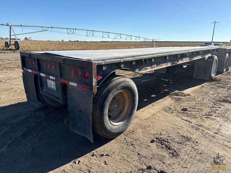 1962-peerless-24'-flatbed-trailer-image-5