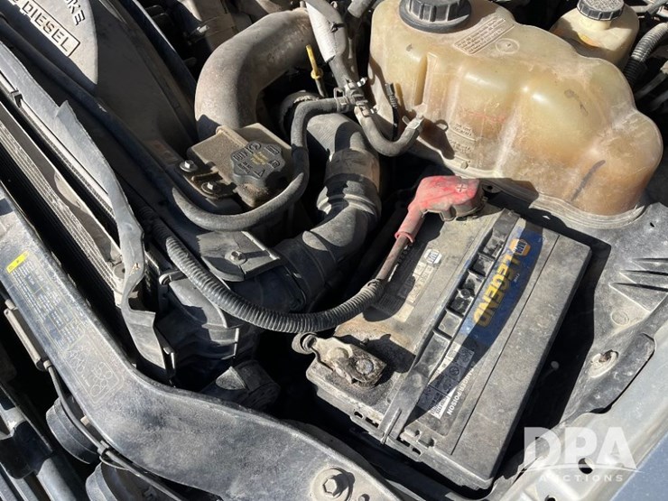 ford-f550-xl-image-57