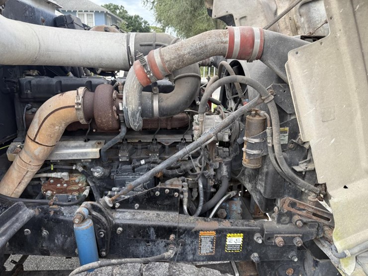 1999-mack-rd600-image-15