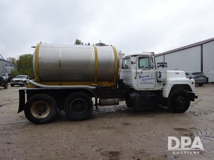 mack-r686st-image-19