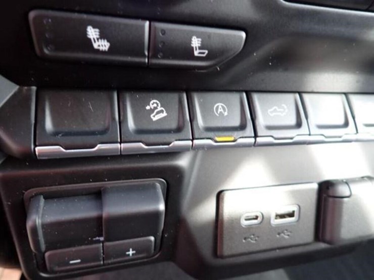 gmc-sierra-1500-sle-image-17