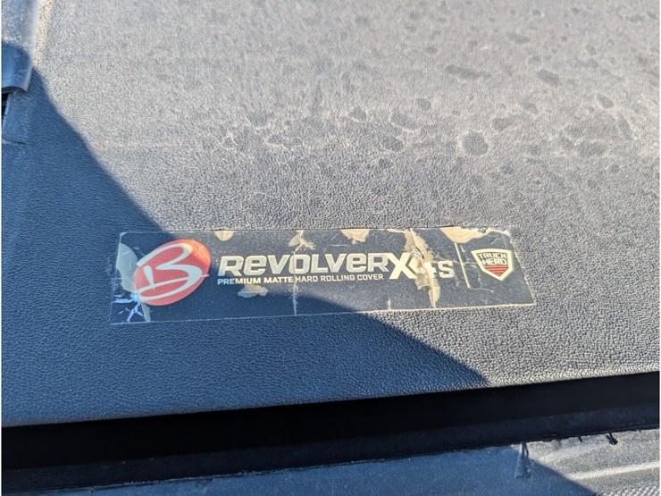 2022-chevrolet-1500-image-11