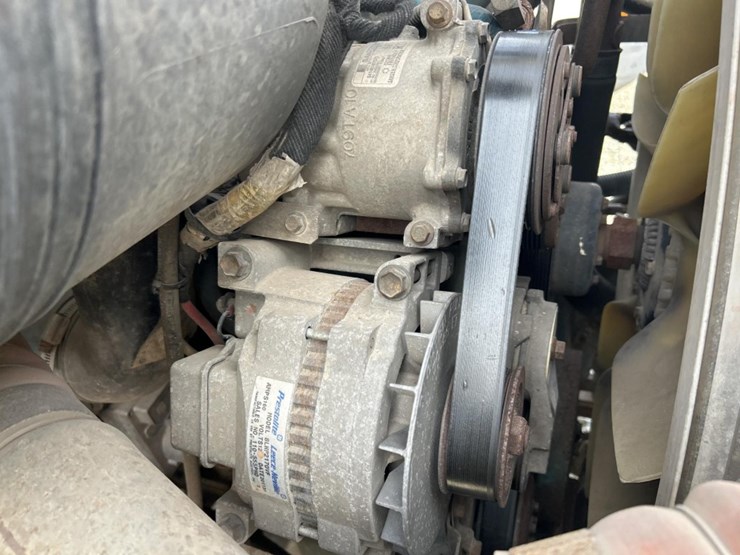 international-4000-image-73