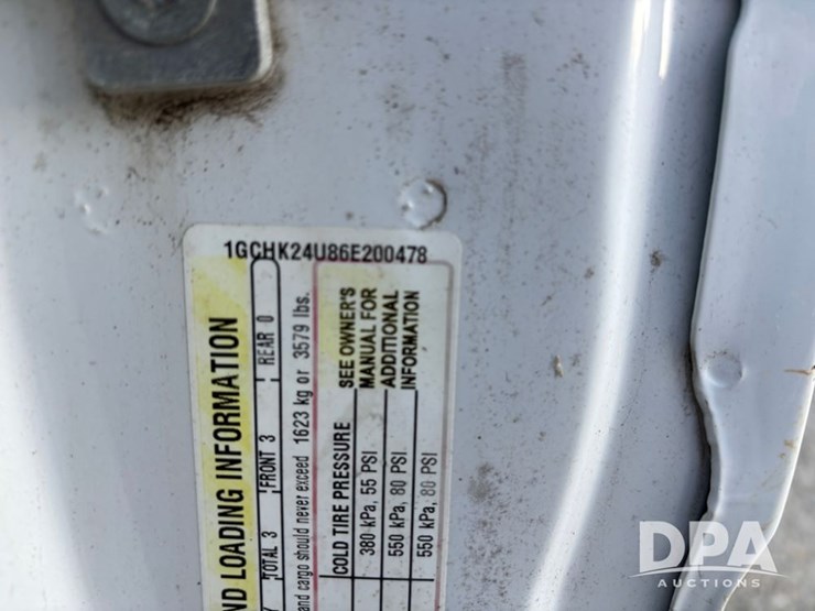 2006-chevrolet-2500hd-image-58