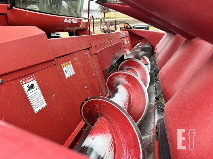 case-ih-3206-image-5