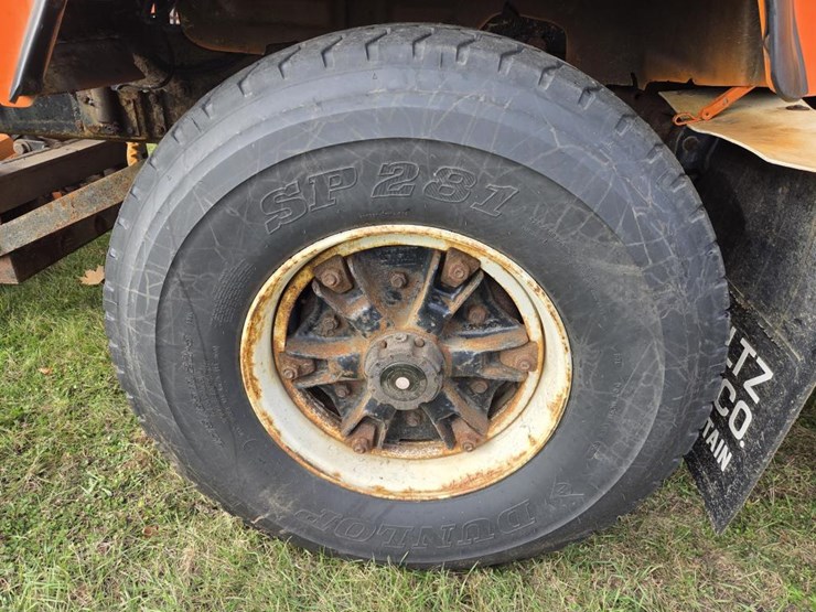 mack-rd690s-image-77