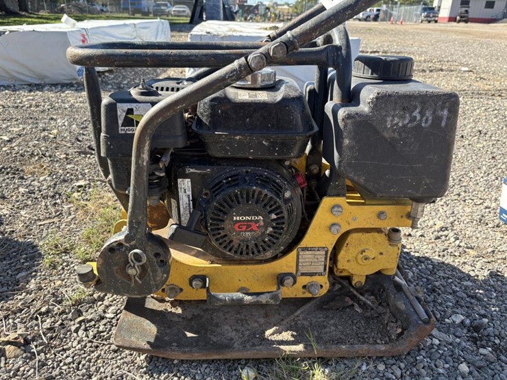 #9-•-bomag-gas-powered-vibratory-plate-image-2