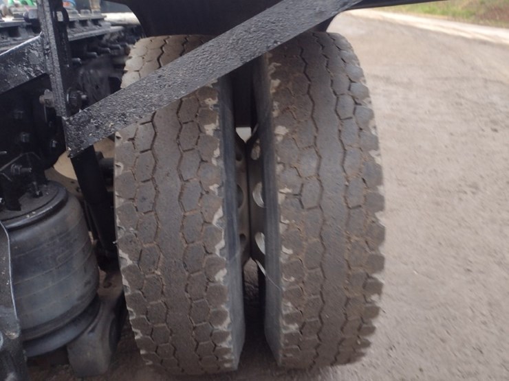 international-hx520-image-28