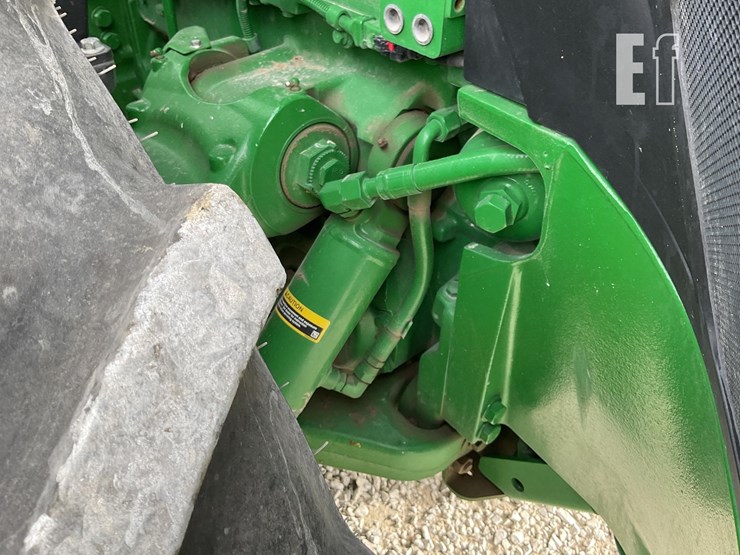 john-deere-8r-250-image-13