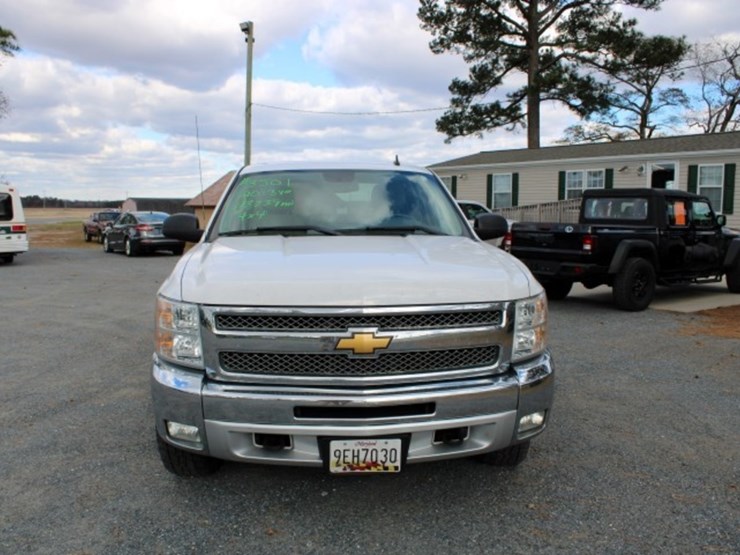 chevrolet-1500-image-2