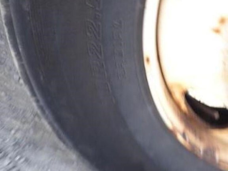 2013-freightliner-mt55-image-37