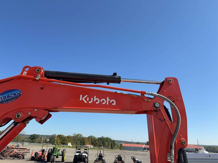 2022-kubota-kx040-4-image-27