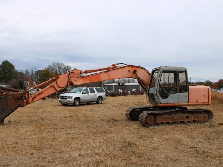 hitachi-excavator-120-3-5342-hrs-sn-12v42578-24'-boom-with-wain-roy-digging-image-1