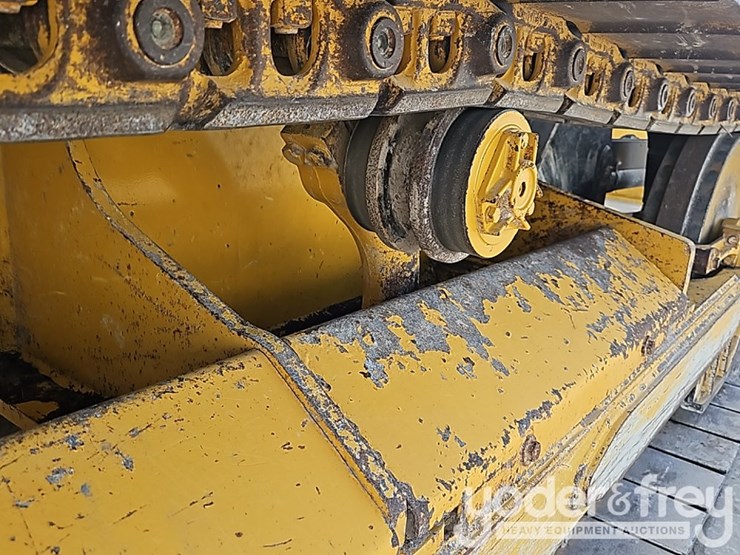 2018-deere-650k-image-10