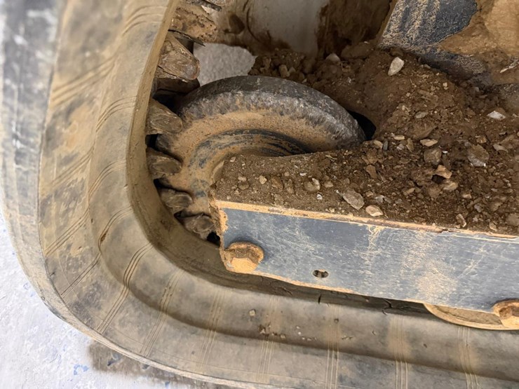 2023-bobcat-t76-image-20