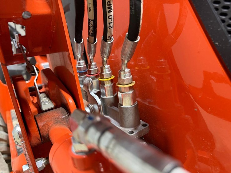 2023-kubota-bx23s-image-24