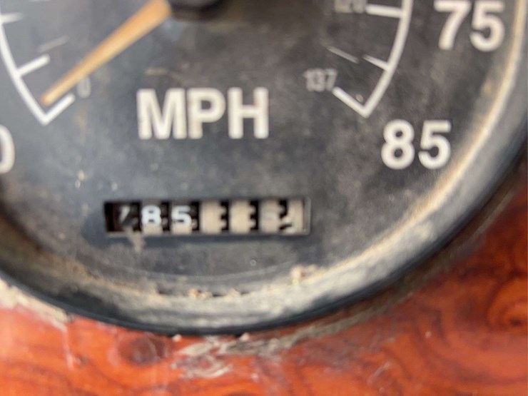 1996-international-5000-image-42