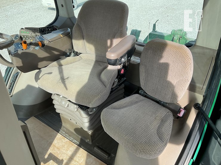 john-deere-8310rt-image-45