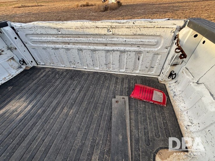 ford-f250-xl-image-25