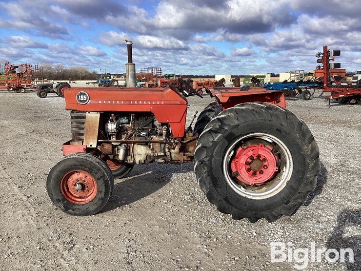 massey-ferguson-165-image-8