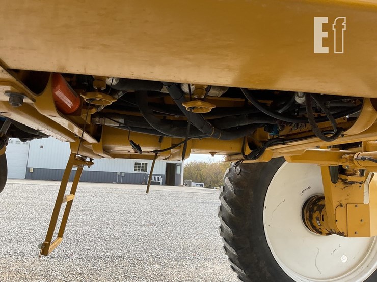 ag-chem-rogator-854-image-14