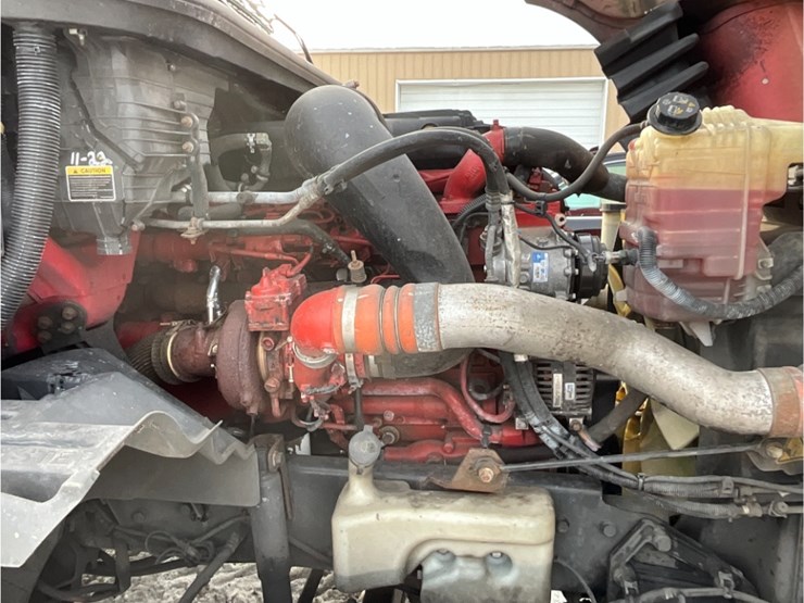 2019-international-lt-image-14