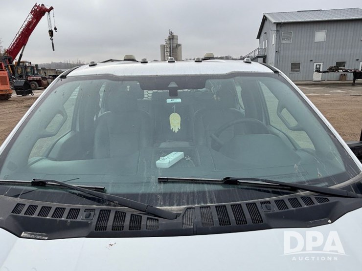 ford-f550-xl-image-20