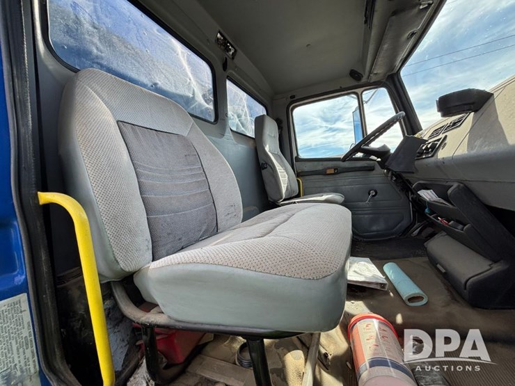 freightliner-fl106-image-68