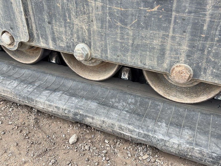 2021-case-dl550-image-12