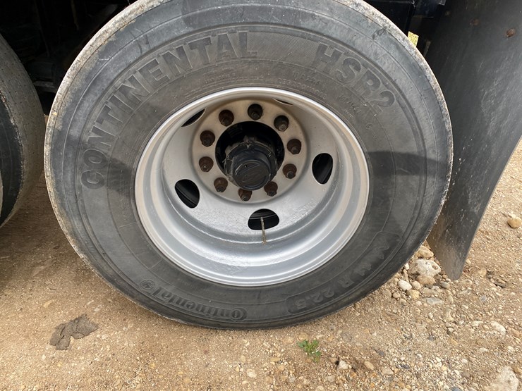 #1031-•-2014-northern-6000-gallon-semi-manure-tanker-trailer(has-wi-title)-(kewaunee,-wi)-image-29