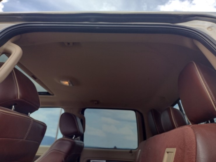 12-ford-f150-image-16