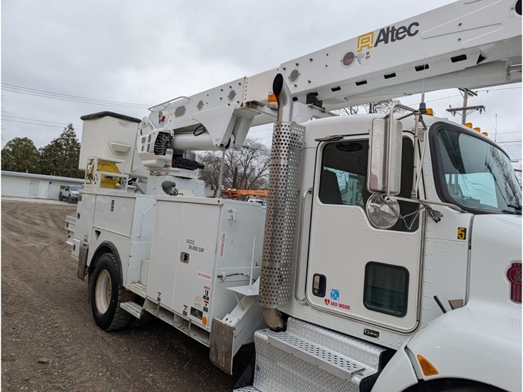 2012-kenworth-t370-image-6