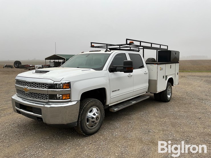 2019-chevrolet-silverado-3500-image-1