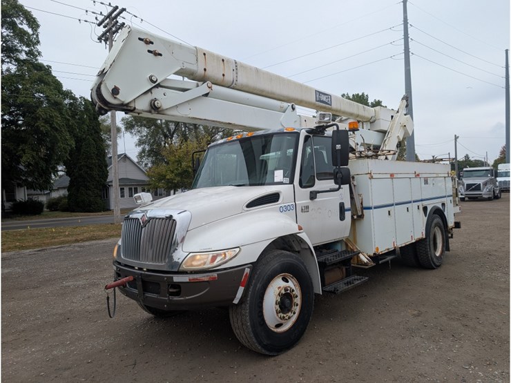 international-durastar-4300-image-4