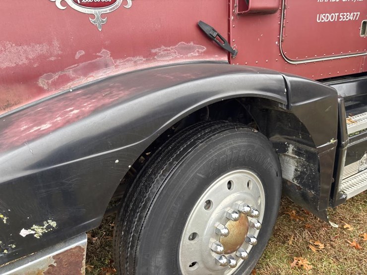 1988-peterbilt-377-image-22