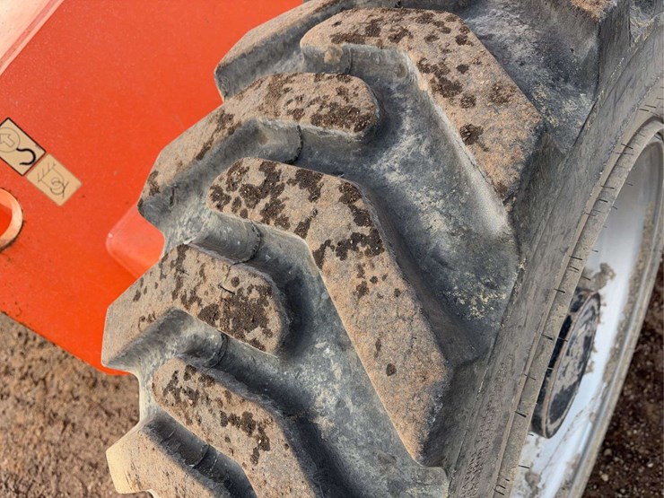 2013-jlg-660sj-image-11